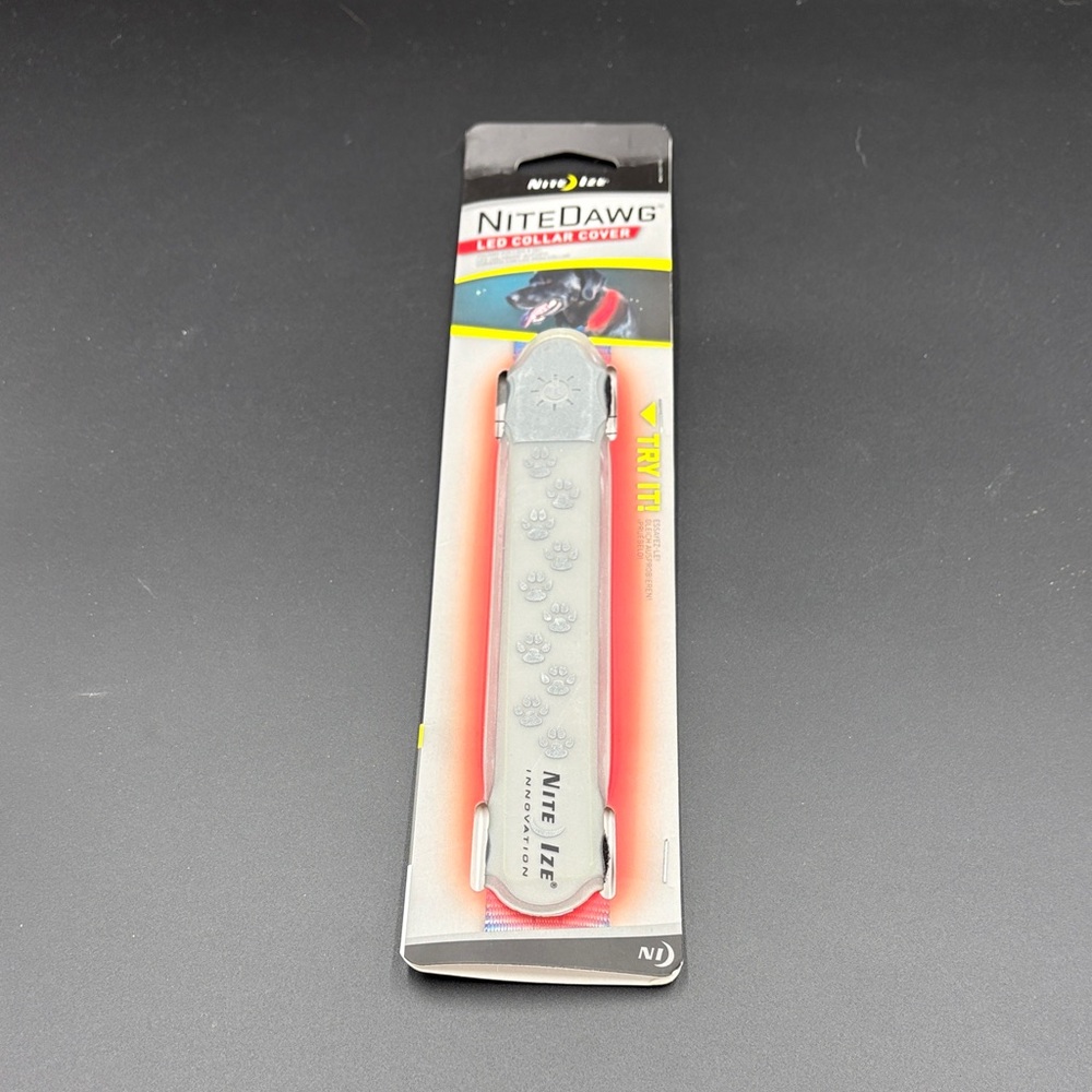 Brand New Nite Ize Nite Dawg LED Collar Cover - Red